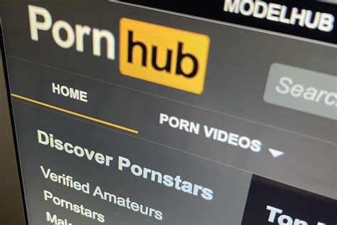 Pornographie juvénile sur Pornhub